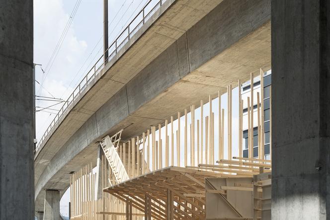House 2 - eksperymentalny pawilon zbudowany przez studentów
