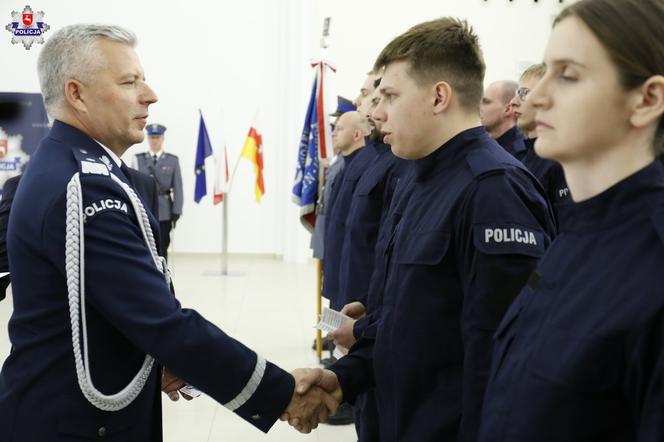 Szeregi lubelskiej policji powiększyły się o nowych funkcjonariuszy