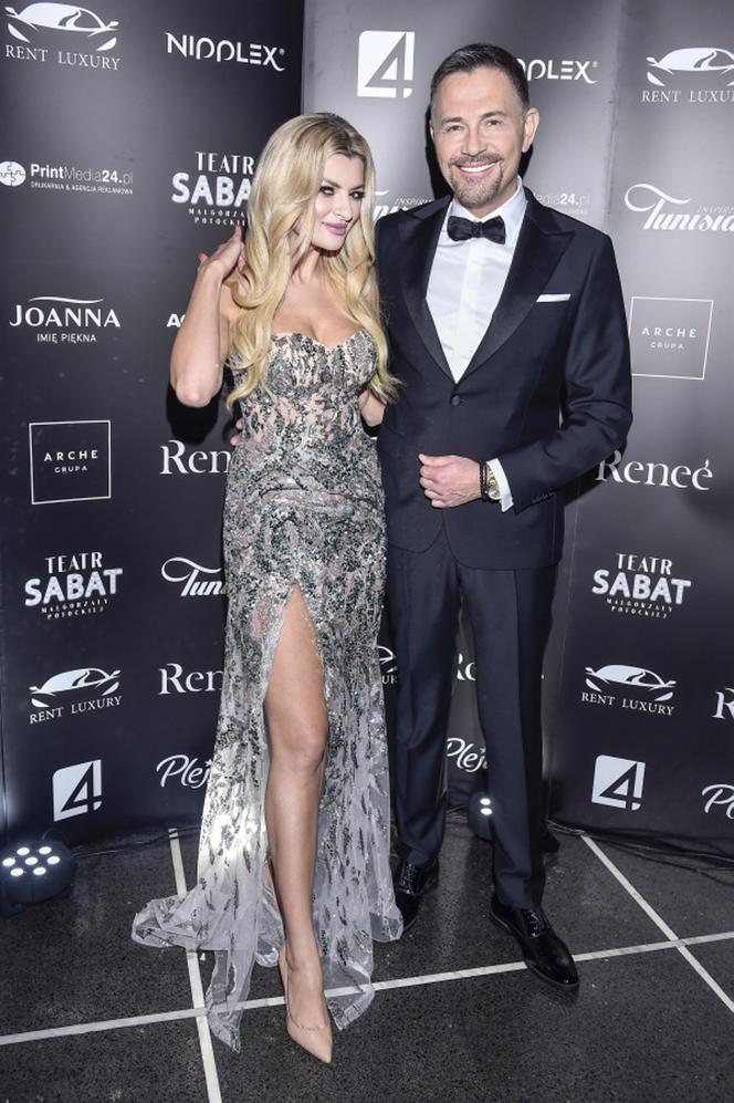 Wybory Miss Warszawy - prześwitujące kreacje gwiazd