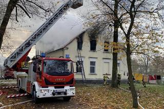 Tragiczny pożar zabytkowego pałacyku na Pomorzu. Nie żyje 55-latek