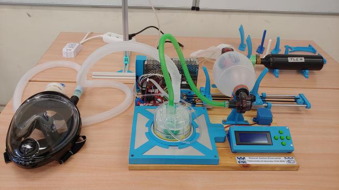 Krakowscy naukowcy stworzyli „budżetowy” respirator. Jego części można wydrukować