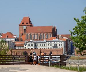 Remont tarasu na lewobrzeżnym Toruniu kosztował ok. 60 tys. zł! Widok? Bezcenny! 