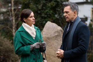 Na dobre i na złe odc. 887: Andrzej Falkowicz (Michał Żebrowski), Sara Berezińska (Agnieszka Kawiorska)	