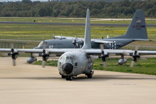 Samolot transportowy C-130H Hercules