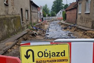 Przebudowa drogi z odkryciem archeologicznym w tle. Dziedzictwo kulturowe kontra codzienność w Sulmierzycach 