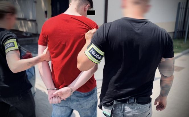 Łódź. 27-latek powiedział koledze, że jedzie zabić partnerkę. Został zatrzymany przez policję [ZDJĘCIA].
