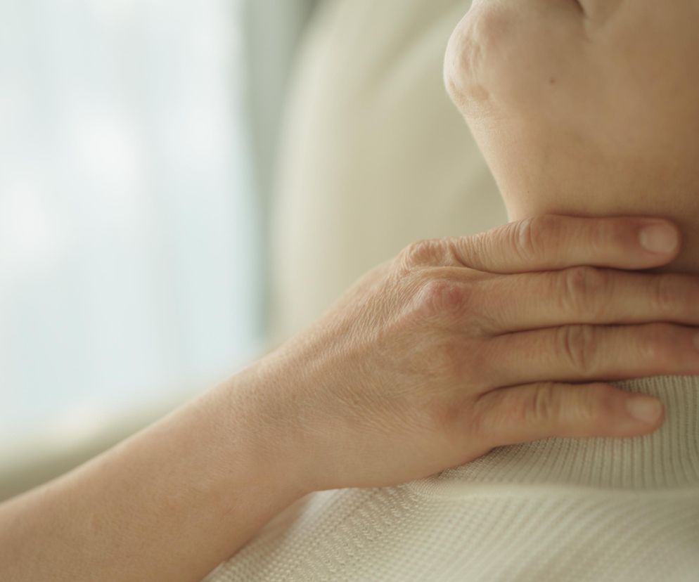 Jaki nowotwór powoduje ból gardła w nocy? Sprawdź listę możliwych chorób