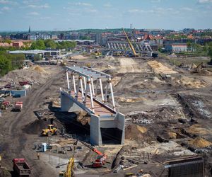 Budowa wiaduktów kolejowych w centrum Katowic – w pobliżu stacji Katowice