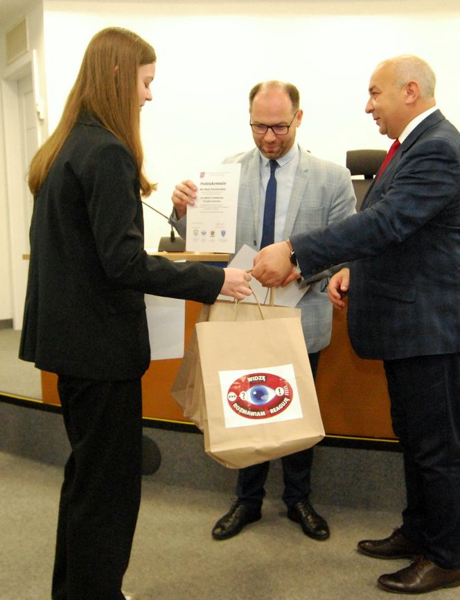 Każdy z uczestników konkursów zorganizowanych w ramach kampanii profilaktycznej - został nagrodzony