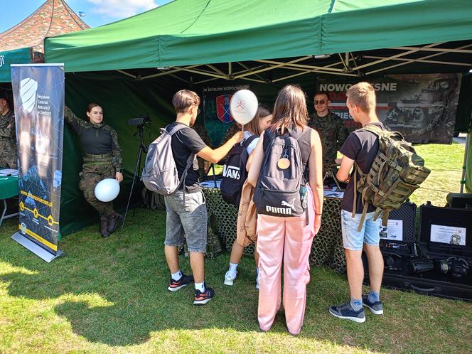 Piknik Wojskowy 18. Dywizji został zorganizowany na terenie zielonym przy aquaparku i stadionie miejskim w Siedlcach