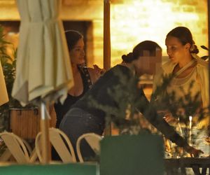 Marina Łuczenko-Szczęsna i Natalia Szroeder imprezują