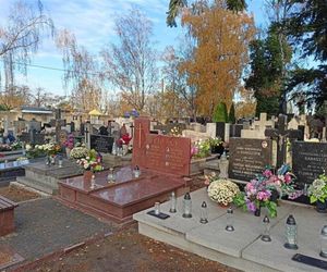 Cmentarz Zarzew 1 listopada