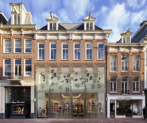 Kryształowy dom w Amsterdamie