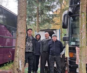 Bezdomni, niepotrzebni, wykluczeni ze społeczeństwa. W tym miejscu odzyskują godność i wiarę w siebie