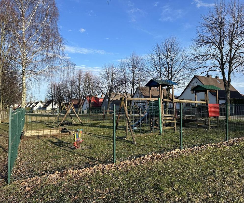 Odnowiony plac zabaw będzie gotowy w połowie kwietnia