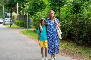 Barwy szczęścia odc. 2944. Asia Sokalska (Anna Gzyra), Emil (Artem Malashchuk)