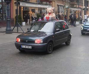 Wielka Szarża w centrum Łodzi. Oddziały konne przeszły przez Piotrkowską