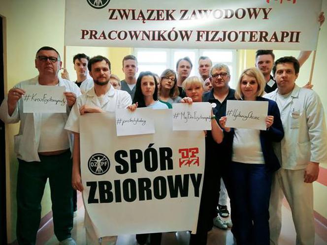 Protest fizjoterapeutów w Sosnowcu. "Od połowy maja idziemy masowo na zwolnienia!" [ZDJĘCIA]