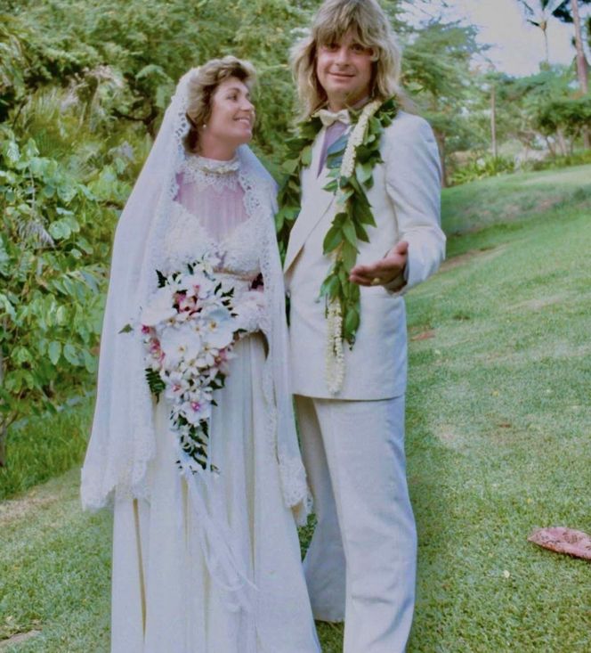 Miłość, która przetrwała piekło. Historia Ozzy’ego i Sharon Osbourne – toksyczna, szalona i prawdziwa