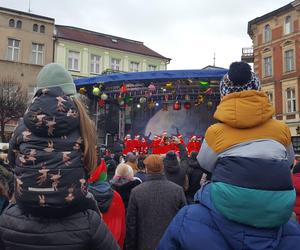 Ekstremalne Mikołajki z NGO w Lesznie przyciagnęły tłumy mieszkańców