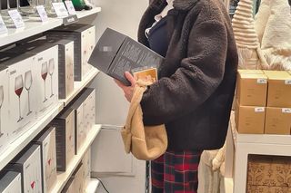 Hanna Śleszyńska na świątecznych zakupach