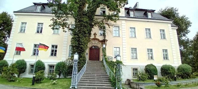 Dolnośląska Krzyżowa. Miejsce, które stało się symbolem dialogu i pojednania  