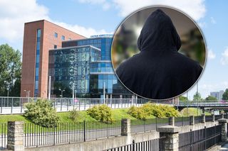 22-latek zatrzymany z dwoma nożami! Policjanci przeszukali teren Uniwersytetu Ekonomicznego