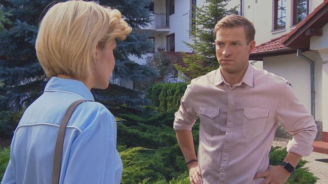 Barwy szczęścia odc. 1980. Bożena (Marieta Żukowska), Łukasz Sadowski (Michał Rolnicki)