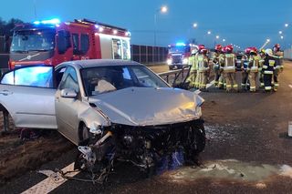 Kraksa na autostradzie A4 pod Tarnowem. Doszło do zderzenia pojazdów. Są poszkodowani