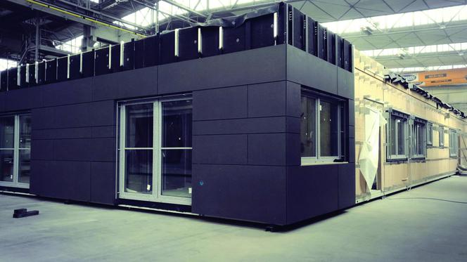 Budowa modułów o konstrukcji stalowej