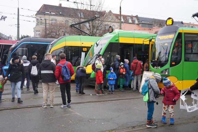 Katarzynki 2024 - wystawa tramwajów przy historycznej zajezdni przy ulicy Madalińskiego