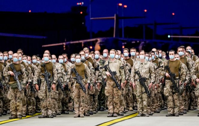 Amerykańska baza Bagram, która pokaże bazę za czasów urzędowania w niej Amerykanów?