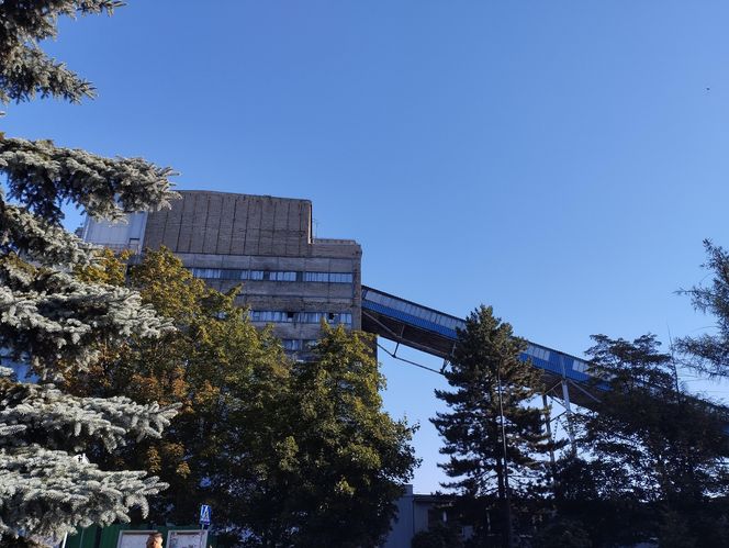 Dramat w kopalni Knurów-Szczygłowice! Górnik uwięziony 850 metrów pod ziemią