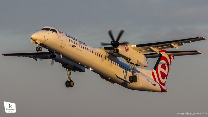 Q400 LOT Polish Airlines