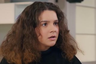 Miłość i nadzieja. Melis dostanie to zdjęcie. Ktoś sfotografował, jak robi to z Egem! Streszczenie odcinka 133 Ask ve umut (17.02.2025)