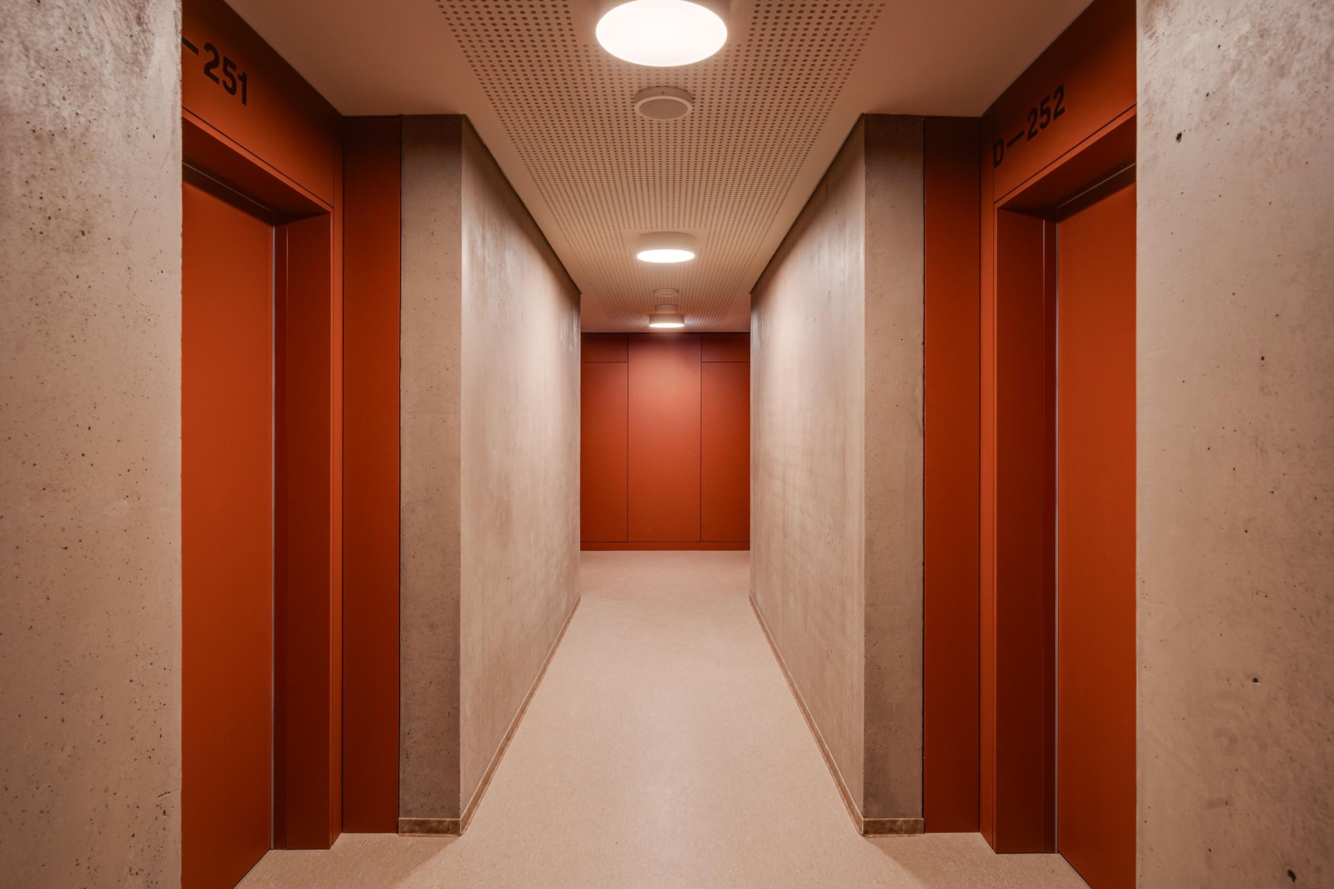 Dom studenta numer 7. Warszawski Akademik