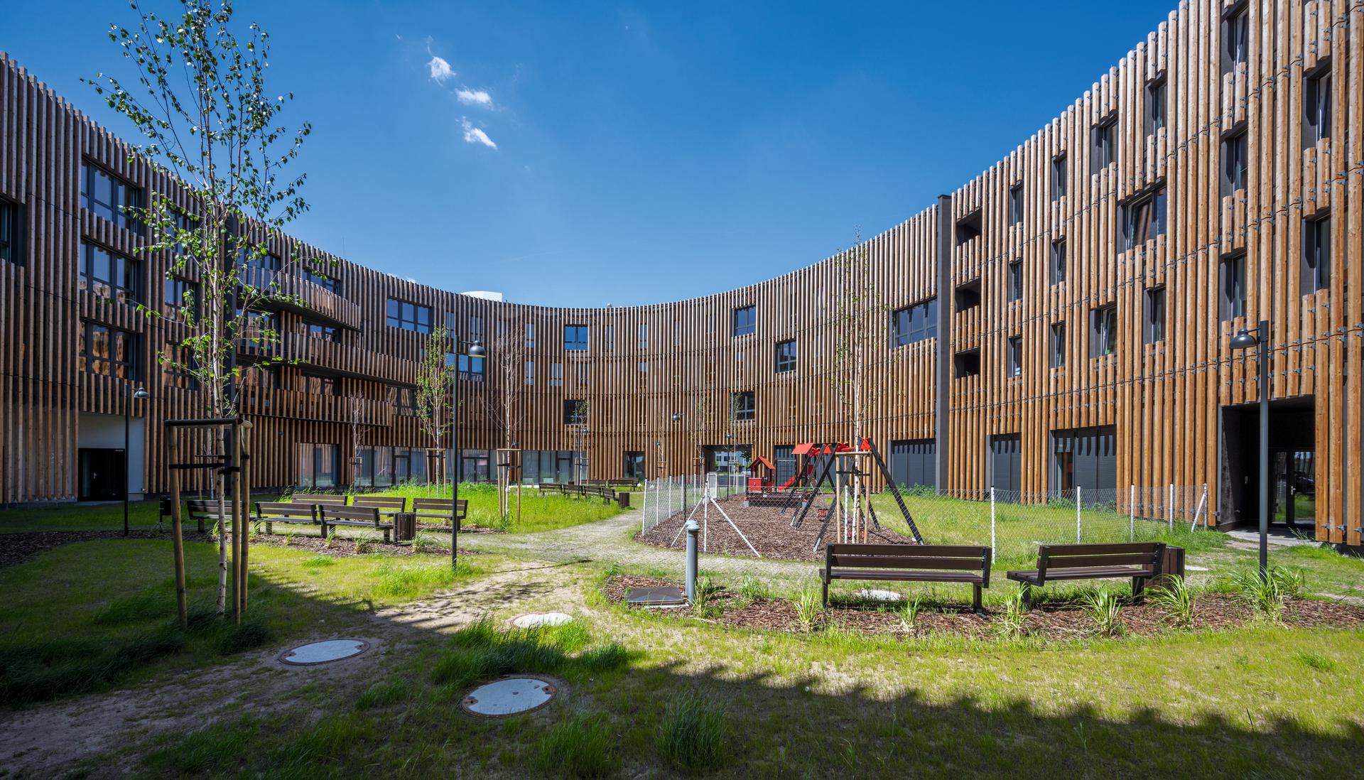 Dom wielopokoleniowy z przedszkolem, mieszkaniami dla seniorów oraz mieszkaniami dla młodych rodzin 11