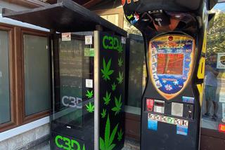 W Tychach pojawiły się automaty z marihuaną. Czy to legalne? Wyjaśniamy! [ZDJĘCIA]