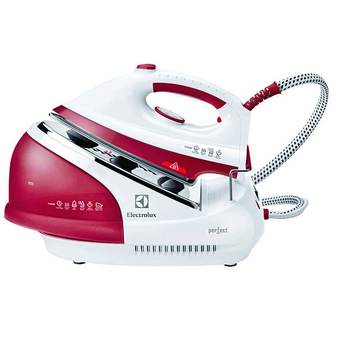 Żelazko ze stacja pary: ELECTROLUX EDBS 2300