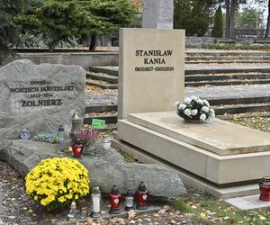 Grób Jaruzelskiego na Powązkach Wojskowych