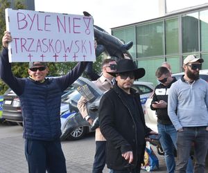 Rafał Trzaskowski, Sławomir Mentzen