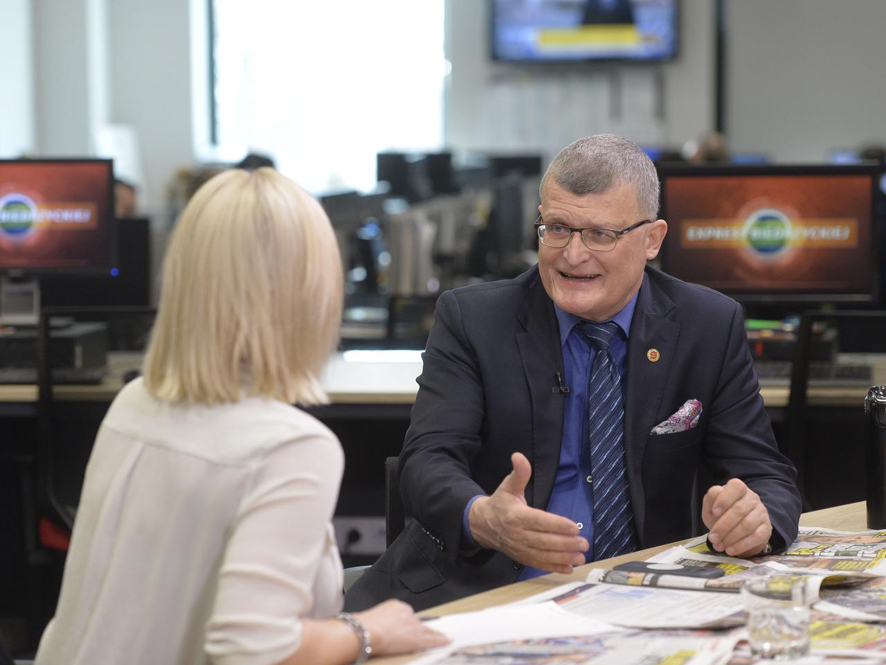 Dr Paweł Grzesiowski straci prawo wykonywania zawodu?! Szef GIS ma wątpliwości