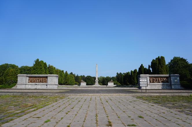 Cmentarz Mauzoleum Żołnierzy Radzieckich 