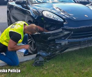 21-latek staranował radiowóz kradzionym porsche