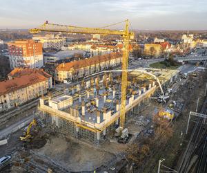 Centrum przesiadkowe w centrum Zabrza. Prace idą pełną parą