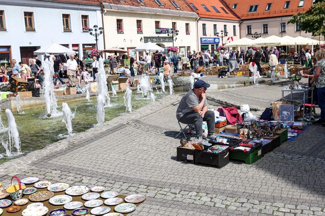 Mikołowski Jarmark Staroci odbywa się na Rynku