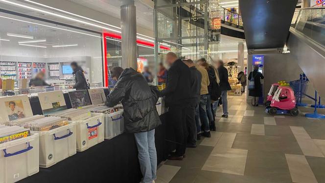 Kiermasz płytowy w galerii Focus Mall Zielona Góra 