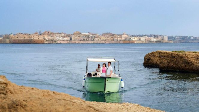 Barwy szczęścia, odc. 3141. Justin (Jasper Sołtysiewicz), Regina (Kamila Kamińska)