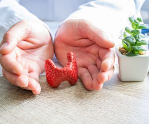 Czy masz objawy nadczynności tarczycy? Rozwiąż test!