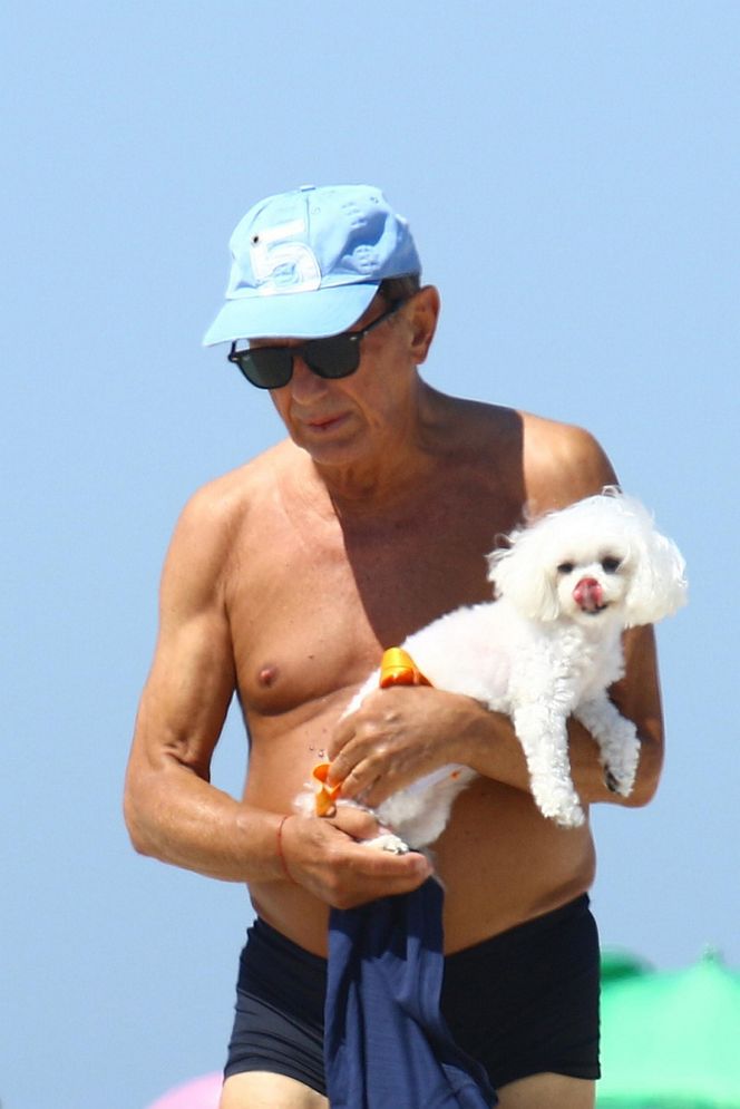 Jan Englert z żoną i ćorką w Juracie